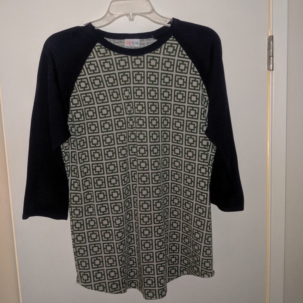 Lularoe Randy tee - Picture 2 of 5